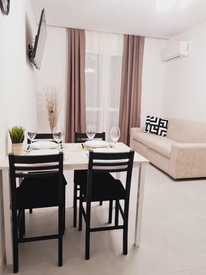 Sana Apartment Алгеро Екстериор снимка